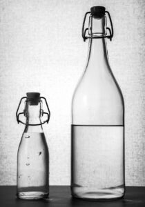 真空ガラスの断熱性能はU値でどのくらい向上するのか？
