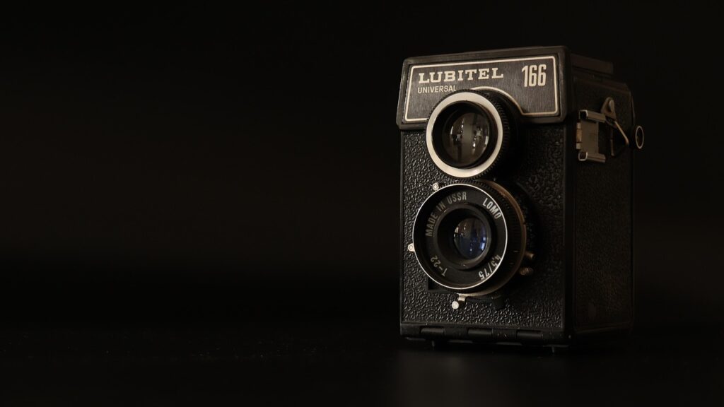 窓に断熱フィルムを貼ることで光熱費はどれくらい節約できる？
