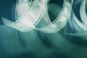 窓の断熱フィルムは本当に効果的？評判を徹底調査！